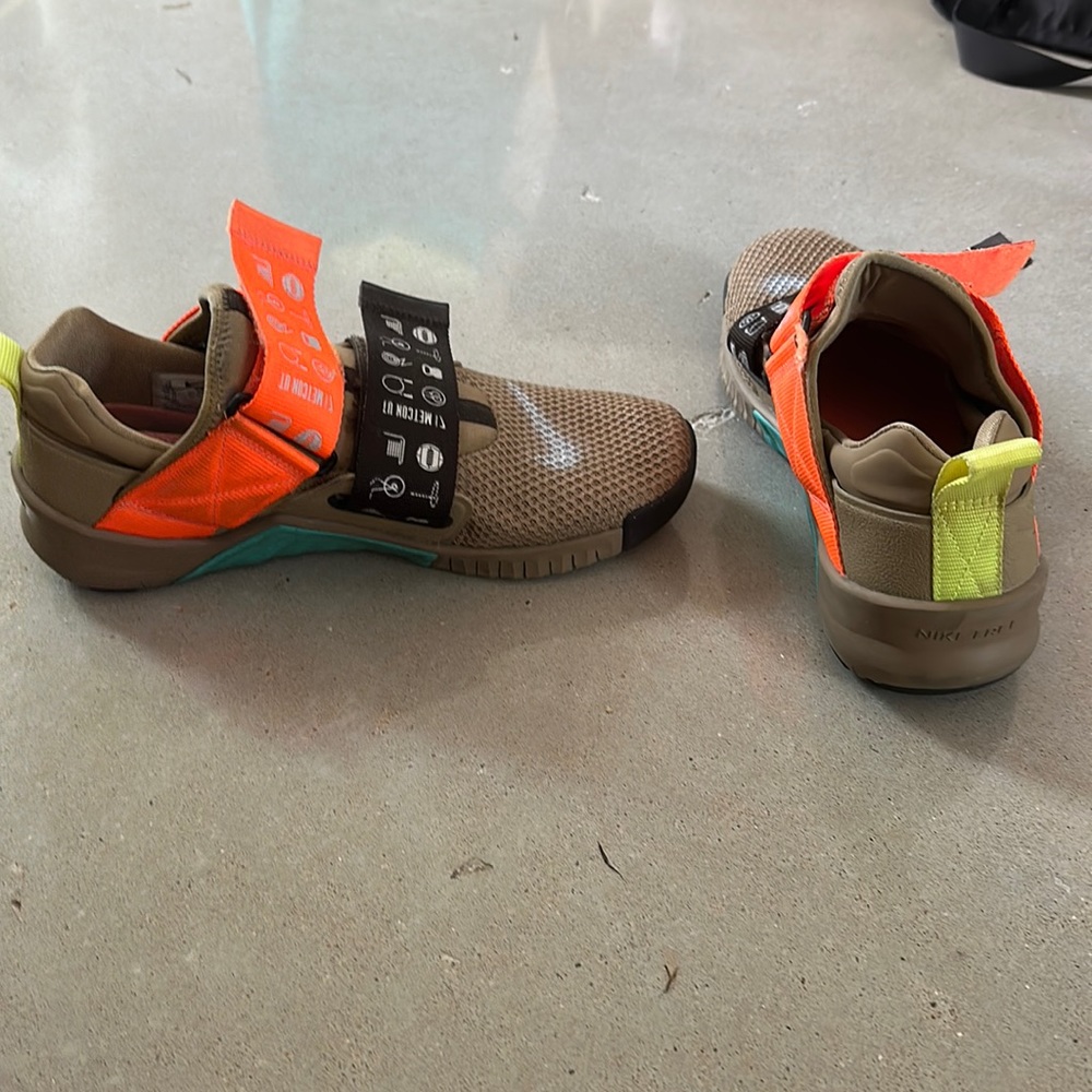 Nike Metcon Velcro shoes; Size 10